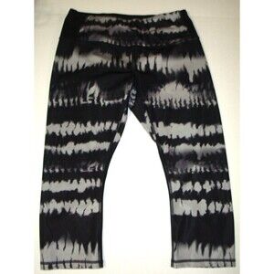 Lucy Activewear Leggings Crop Black Gray EUC L Yoga Tie Dye Walking Pilates
